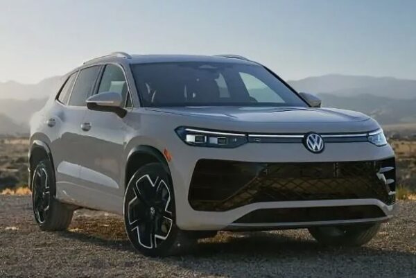 Диагностика Volkswagen видит скрытое. Эндоскопия и лик-тест двигателя — профилактика поломок.